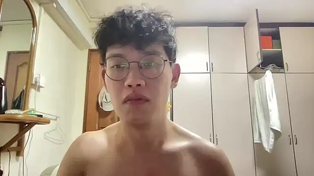 Snapshot of Passionatetwink2 chatting on September 2025 04:52:01 PM Passionatetwink2 online show from September 2025 04:52:01 PM