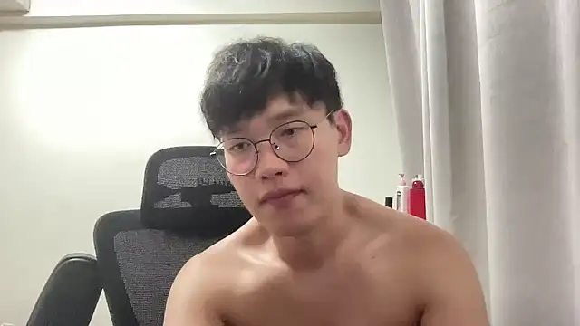 Passionatetwink2 online show from July 2026 08:29:01 AM