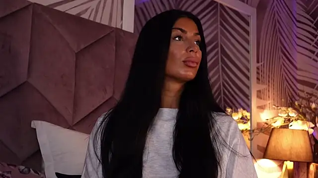 EvaRhea online show from May 2026 03:02:02 AM