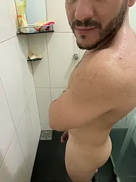 Pikadocee online show from September 2025 09:59:02 PM