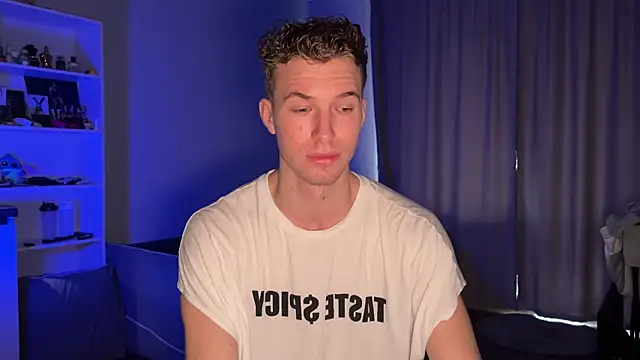 yoursaotome online show from September 2025 09:44:01 AM