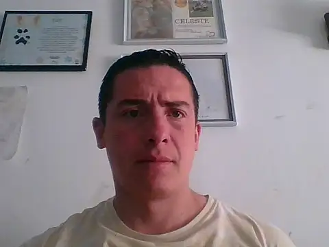Snapshot of mickseb89 chatting on September 2025 02:52:02 PM mickseb89 online show from September 2025 02:52:02 PM