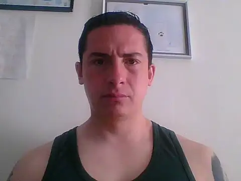 Snapshot of mickseb89 chatting on September 2025 02:30:02 PM mickseb89 online show from September 2025 02:30:02 PM