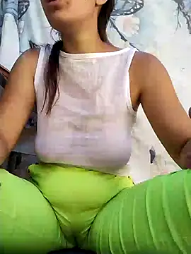 LenaBloomy online show from September 2025 10:40:01 AM