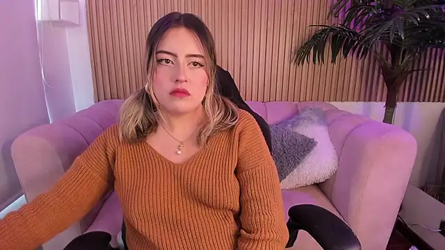 Jenny Wolridge  online show from September 2025 03:48:02 PM