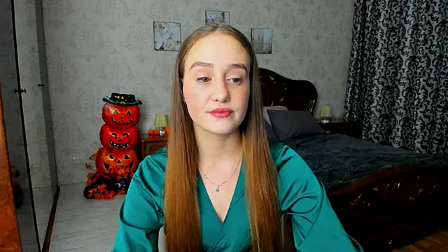 Snapshot of SabrinaCandi chatting on November 2025 03:38:02 AM SabrinaCandi online show from November 2025 03:38:02 AM