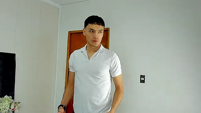 Jacksonflorez online show from September 2025 07:36:01 PM