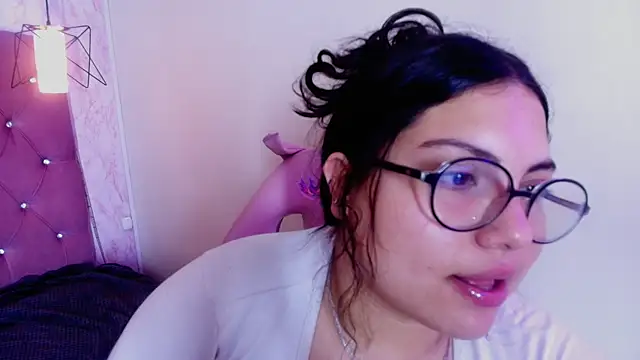 Snapshot of sweet_lal chatting on September 2025 12:40:02 PM sweet lal online show from September 2025 12:40:02 PM