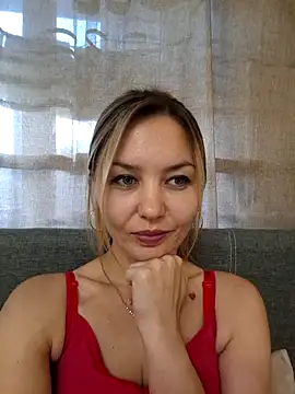 VeroLoverx online show from September 2025 03:00:02 PM