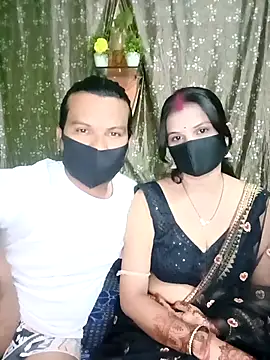 Snapshot of Ken_And_Barbie chatting on October 2025 05:33:01 PM Ken And Barbie online show from October 2025 05:33:01 PM