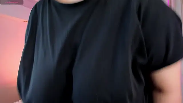 Alissa S online show from November 2025 04:30:02 PM