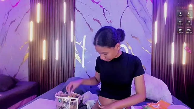 VictoriaDuart online show from November 2025 08:21:02 PM