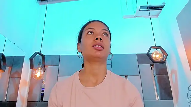 VictoriaDuart online show from February 2026 08:14:01 PM