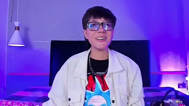 Tsuki Maru online show from December 2025 03:13:02 AM