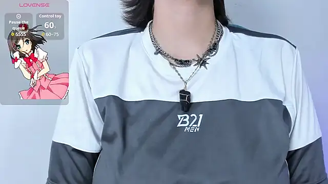 Tsuki Maru online show from April 2026 08:09:01 PM