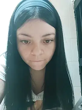 LunaJacobs online show from November 2025 02:49:02 PM