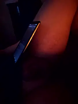 sthuart22 online show from January 2026 11:06:02 PM