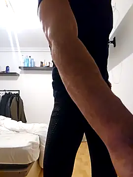 Snapshot of Latinfogoso84 chatting on November 2025 09:02:01 PM Latinfogoso84 online show from November 2025 09:02:01 PM