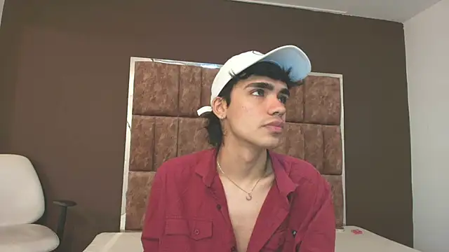 Snapshot of JoeCollins_ chatting on October 2025 09:25:02 PM JoeCollins online show from October 2025 09:25:02 PM