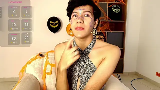 E R O S  online show from October 2025 09:27:01 PM