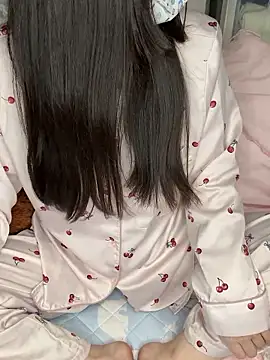 Snapshot of xx_Ojou_xx chatting on November 2025 04:42:01 PM xx Ojou xx online show from November 2025 04:42:01 PM