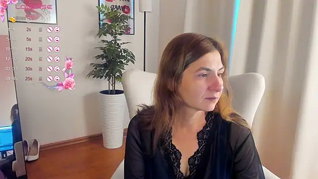GraceGree online show from September 2025 08:49:02 AM