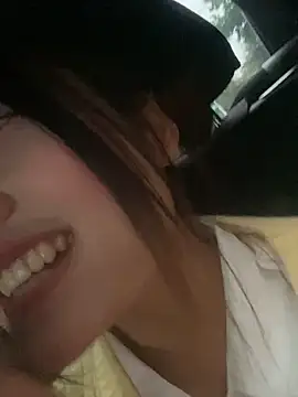 xixi 28 online show from October 2025 01:53:02 AM