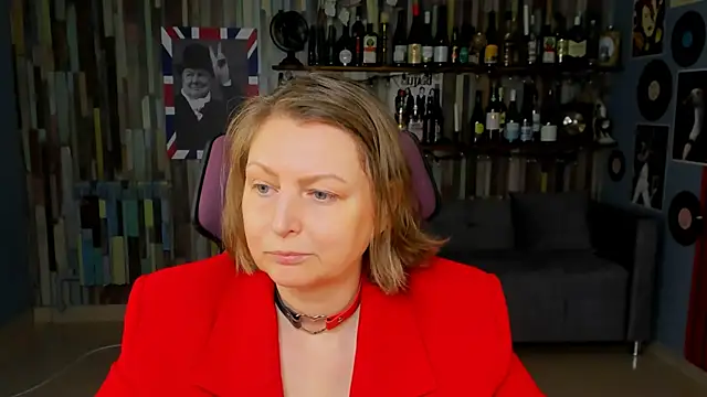 Snapshot of TiffanyBrauny chatting on September 2025 09:09:01 AM TiffanyBrauny online show from September 2025 09:09:01 AM