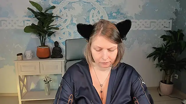 Snapshot of TiffanyBrauny chatting on September 2025 10:17:01 AM TiffanyBrauny online show from September 2025 10:17:01 AM