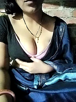 Hottestgirll online show from October 2025 07:06:02 AM