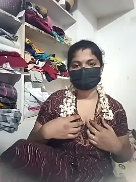 swetha01430 online show from October 2025 04:17:01 PM