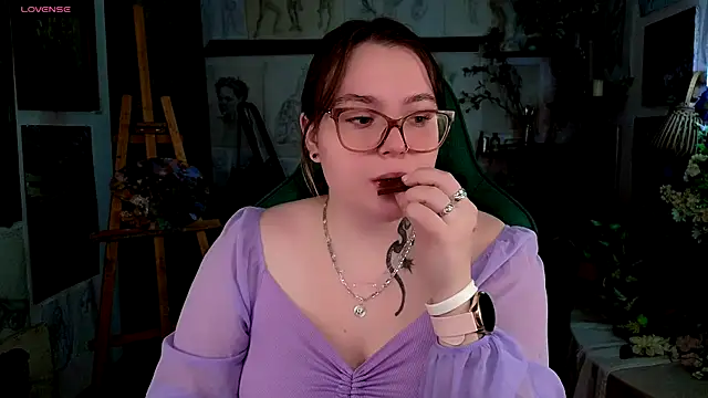 KatrinClark online show from September 2025 04:39:01 PM