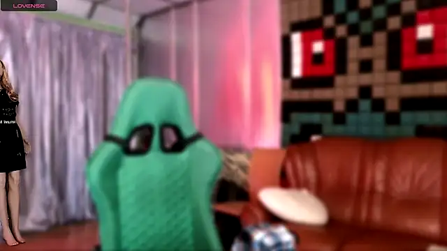 KatrinClark online show from September 2025 04:53:02 PM