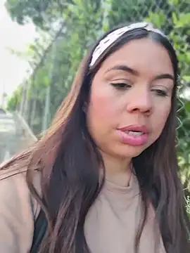 Snapshot of GabyMontenegro chatting on May 2026 02:11:01 PM GabyMontenegro online show from May 2026 02:11:01 PM