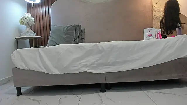 PamelaBonnet mml online show from December 2025 08:16:02 PM