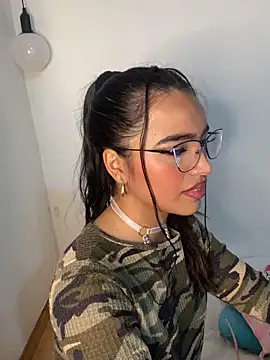 Snapshot of Mia_ferrari_1 chatting on September 2025 11:21:01 AM Mia ferrari 1 online show from September 2025 11:21:01 AM