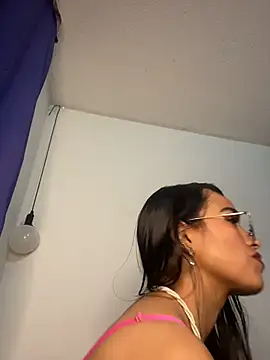 Snapshot of Mia_ferrari_1 chatting on September 2025 09:36:02 AM Mia ferrari 1 online show from September 2025 09:36:02 AM