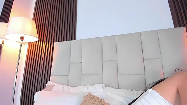 Nicolqueen  online show from July 2026 11:36:02 AM