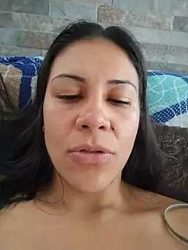 KittyHoleshot87 online show from March 2026 03:18:01 PM