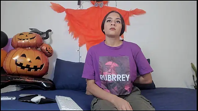 Lady rossee online show from October 2025 01:25:02 PM