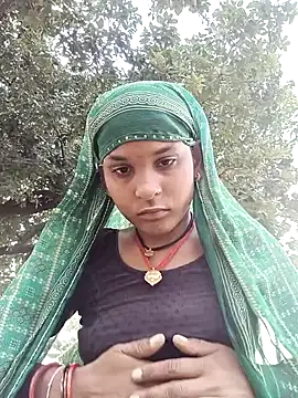 Idhika Jha online show from September 2025 10:31:01 AM