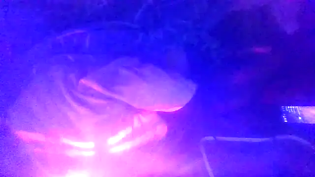 prettymaa online show from December 2025 10:25:02 PM