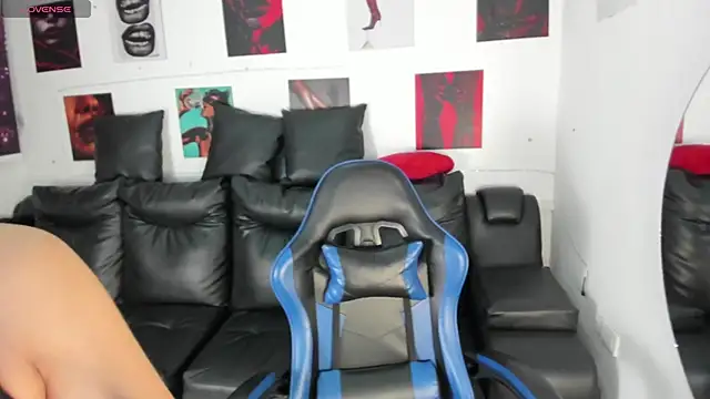 koraline 333 online show from April 2026 01:34:02 PM