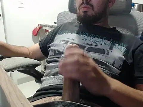 PoneiHetero online show from October 2025 04:01:01 AM