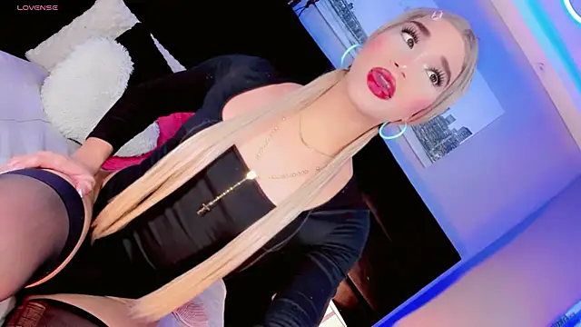 Nauthy girl online show from January 2026 12:53:02 PM