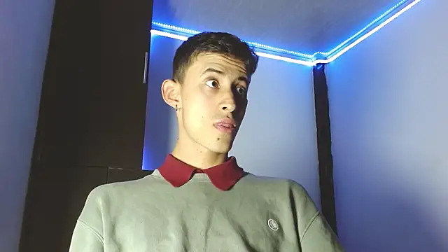 Snapshot of Emil_prl chatting on September 2025 01:22:01 AM Emil prl online show from September 2025 01:22:01 AM