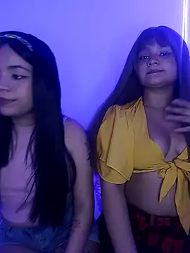 Snapshot of Sofia18hotdding chatting on October 2025 05:54:02 AM Sofia18hotdding online show from October 2025 05:54:02 AM