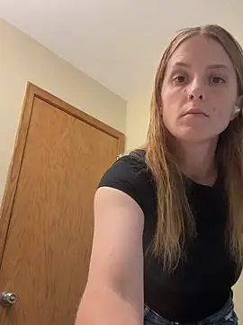 missflokes online show from September 2025 05:37:01 PM