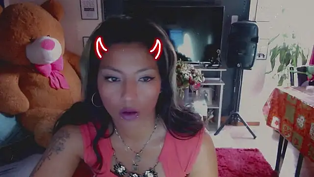 ScarletSizzling online show from October 2025 01:56:01 PM