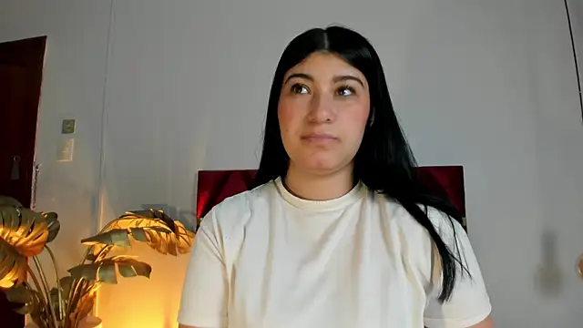 Snapshot of MaraRosenthal chatting on September 2025 11:47:01 AM MaraRosenthal online show from September 2025 11:47:01 AM